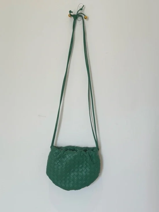 BOTTEGA VENETA The Mini Bulb in green Intrecciato - Picture 2 of 11